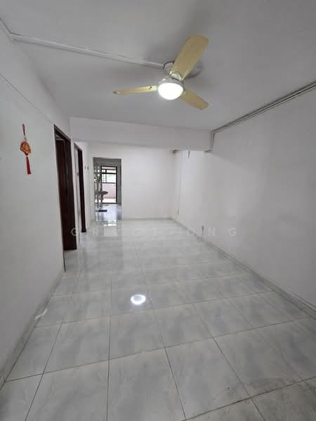 13 Holland Drive, 13 Holland Drive, 2 Bedrooms, 700 sqft, HDB Flat For Sale, by Grace Ong, 60040337 - PropertyGuru.com.sg