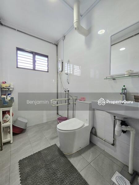 For Sale - 109 Pasir Ris Street 11