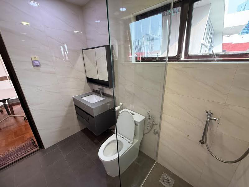 Finland Gardens, 54 East Coast Terrace, East Coast / Marine Parade, 1 Bedroom, 600 sqft, Condominium For Rent, by Tan Sek Chan, 60040397 - Bathroom - PropertyGuru.com.sg