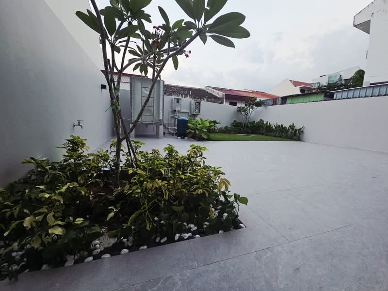 Rosyth Road Brand New Huge Semi Detached, Rosyth Road, 6 Bedrooms, 9,422 sqft, Semi-Detached House For Sale, by Hoe Tze Huat (何子发), 60040447 - Garden - PropertyGuru.com.sg