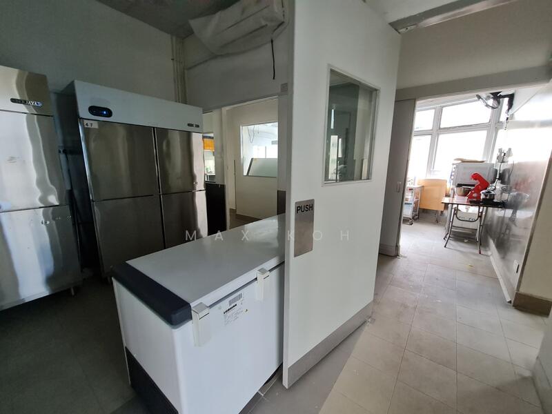 Food Factory 5 mins walk to Tai Seng full fitted, Burn Road, 12,000 sqft, Light Industrial (B1) For Rent, by Max Koh, 60040473 - Kitchen - CommercialGuru.com.sg