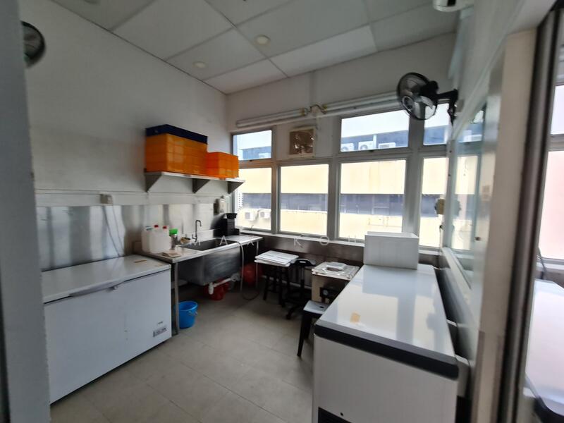 Food Factory 5 mins walk to Tai Seng full fitted, Burn Road, 12,000 sqft, Light Industrial (B1) For Rent, by Max Koh, 60040473 - Kitchen - CommercialGuru.com.sg