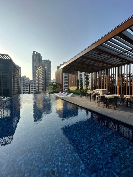 Verticus, 5 Jalan Kemaman, 2 Bedrooms, 678 sqft, Condominium For Rent, by Melvin Sim, 60040602 - Pool - PropertyGuru.com.sg