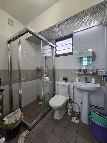 698C Jurong West Central 3, 698C Jurong West Central 3, Boon Lay / Jurong / Tuas, Room Rental, 120 sqft, HDB Flat For Rent, by Melanie Aw, 60040653 - Bathroom - PropertyGuru.com.sg