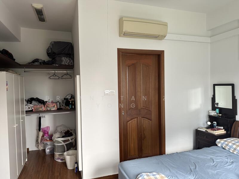 Bayshore Park, 66 Bayshore Road, 2 Bedrooms, 936 sqft, Condominium For Rent, by Bryant Tan Zhi Yong, 60040698 - Master Bedroom - PropertyGuru.com.sg