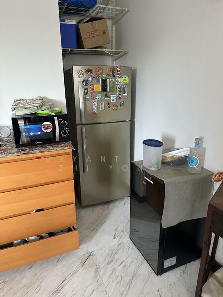 Bayshore Park, 66 Bayshore Road, 2 Bedrooms, 936 sqft, Condominium For Rent, by Bryant Tan Zhi Yong, 60040698 - Kitchen - PropertyGuru.com.sg