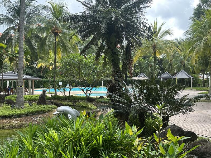 Bayshore Park, 66 Bayshore Road, 2 Bedrooms, 936 sqft, Condominium For Rent, by Bryant Tan Zhi Yong, 60040698 - Swimming Pool - PropertyGuru.com.sg