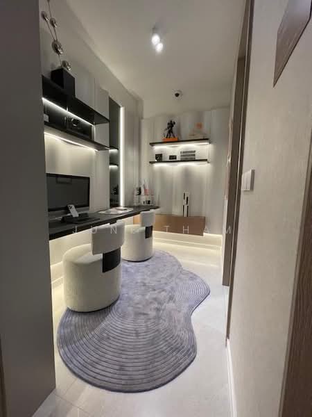 Nava Grove, 38 Pine Grove, Clementi Park / Upper Bukit Timah, 2 Bedrooms, 786 sqft, Condominium For Sale, by June Tham, 60040787 - Study - PropertyGuru.com.sg