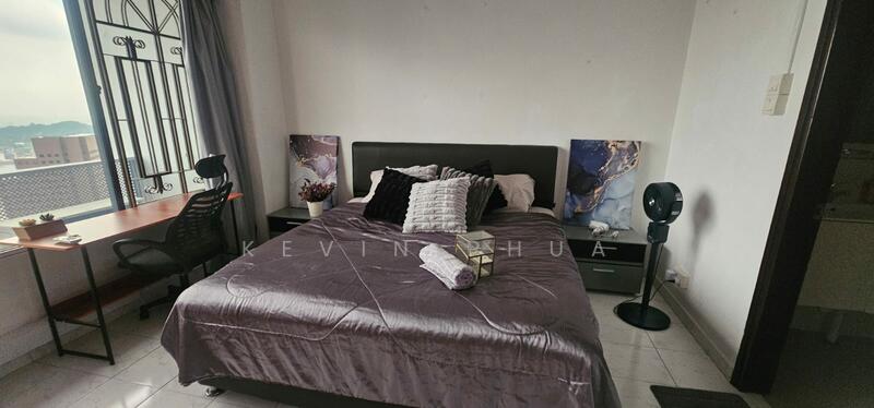International Plaza, 10 Anson Road, Room Rental, 150 sqft, Apartment For Rent, by Kevin Phua, 60040814 - Master Bedroom - PropertyGuru.com.sg