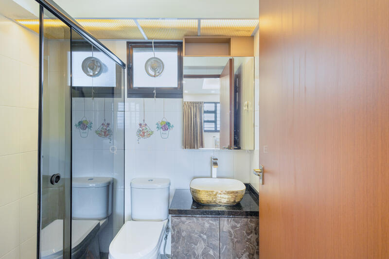 For Sale - 33 Ghim Moh Edge