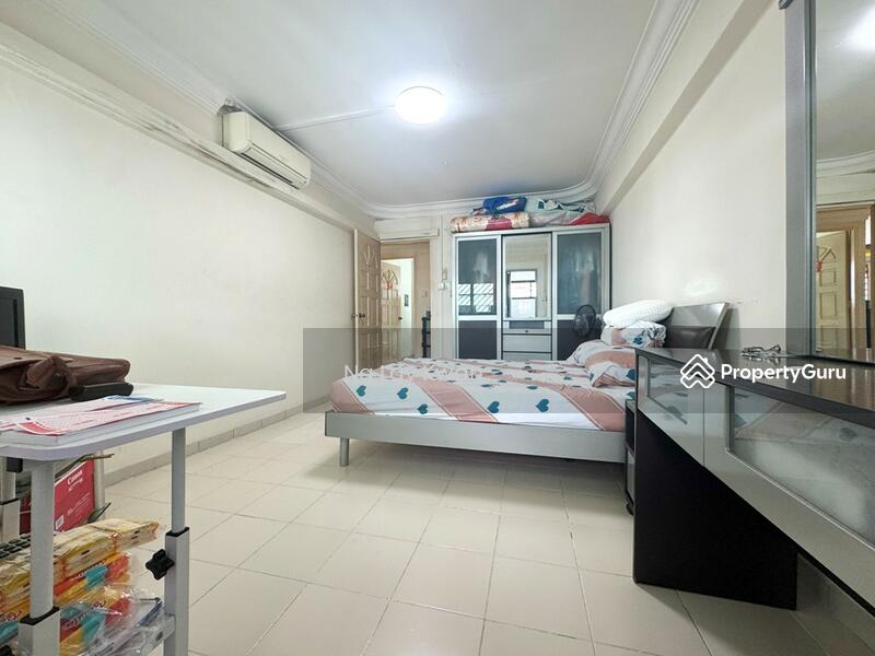 For Sale - 696 Hougang Street 61