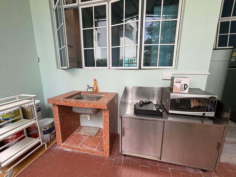Coliving @ Prome Road | Landed Property | 4 Mins Drive to Orchard, Prome Road Near Newton 4 Mins Drive to Orchard, Orchard / River Valley, 1 Bedroom, 220 sqft, Semi-Detached House For Rent, by Clarabel Chin, 60041219 - Kitchen - PropertyGuru.com.sg