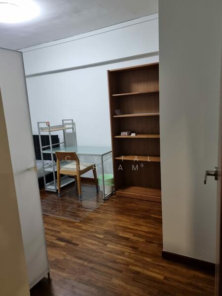 55 Strathmore Avenue, 55 Strathmore Avenue, 3 Bedrooms, 915 sqft, HDB Flat For Rent, by Crystal Chiam, 60041388 - Bedroom - PropertyGuru.com.sg