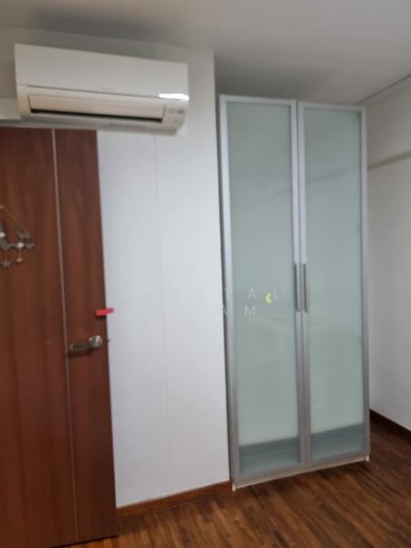 55 Strathmore Avenue, 55 Strathmore Avenue, 3 Bedrooms, 915 sqft, HDB Flat For Rent, by Crystal Chiam, 60041388 - Bedroom - PropertyGuru.com.sg