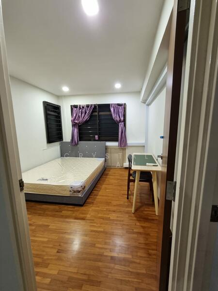 55 Strathmore Avenue, 55 Strathmore Avenue, 3 Bedrooms, 915 sqft, HDB Flat For Rent, by Crystal Chiam, 60041388 - Bedroom - PropertyGuru.com.sg