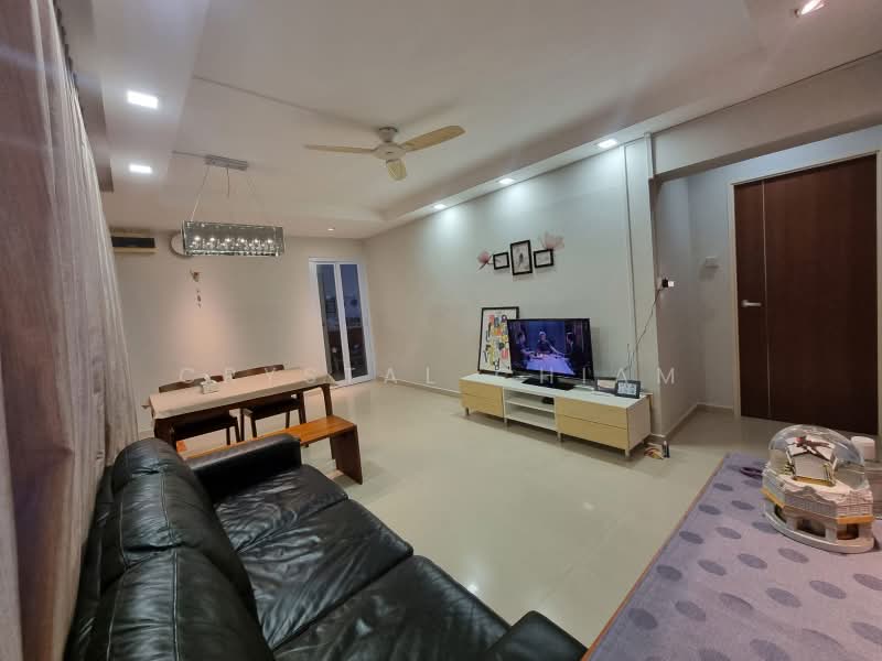 55 Strathmore Avenue, 55 Strathmore Avenue, 3 Bedrooms, 915 sqft, HDB Flat For Rent, by Crystal Chiam, 60041388 - Living Room - PropertyGuru.com.sg