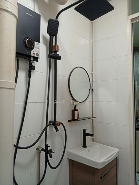 904 Jurong West Street 91, 904 Jurong West Street 91, Room Rental, 110 sqft, HDB Flat For Rent, by Asyraff Khan, 60041536 - Bathroom - PropertyGuru.com.sg