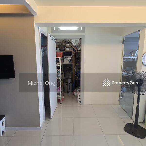 For Sale - 107 Jurong East Street 13