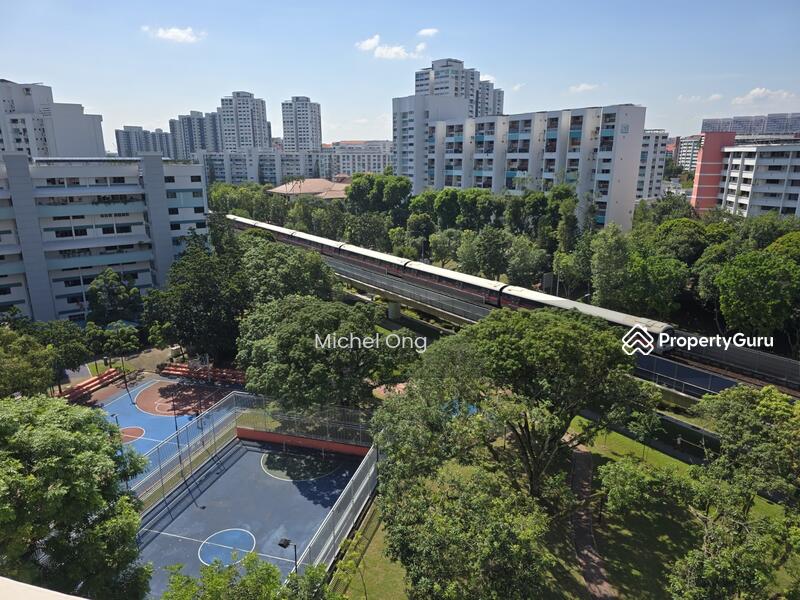 For Sale - 107 Jurong East Street 13