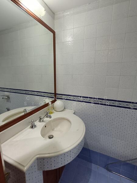 Common bathroom