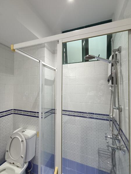 Common bathroom