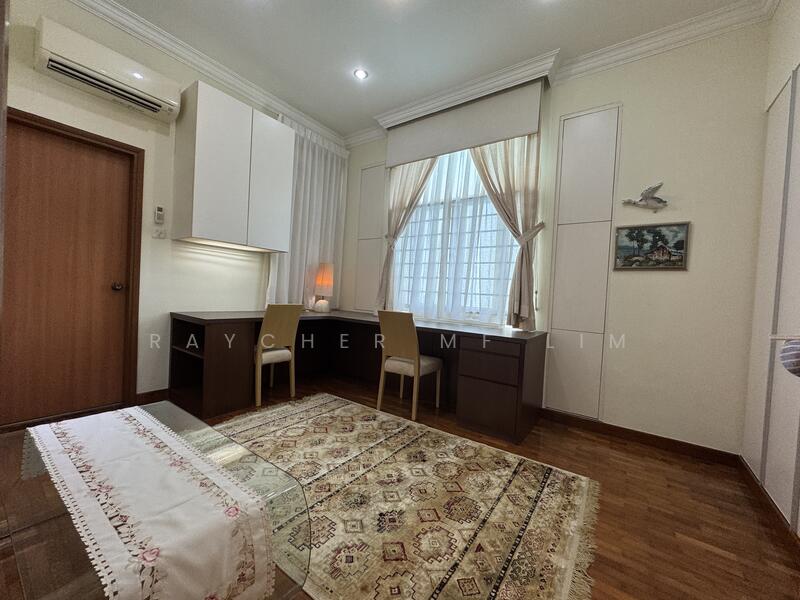 For Rent - Parbury Hill Condominium