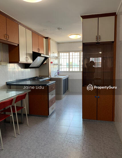 For Rent - 805 Tampines Avenue 4