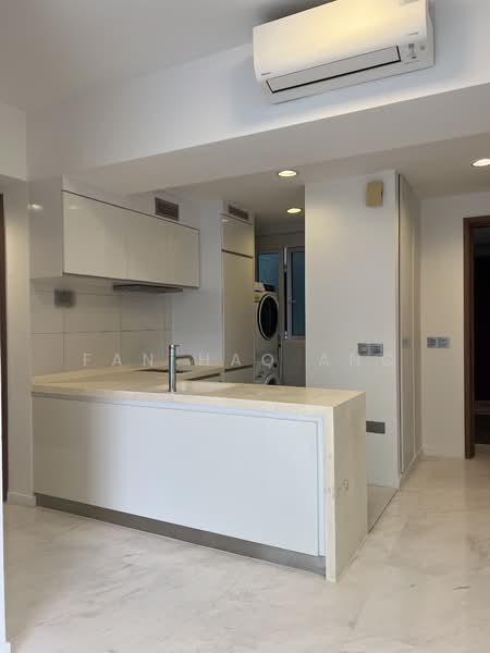 Suites at Orchard, 38 Handy Road, 2 Bedrooms, 829 sqft, Condominium For Sale, by Fan Hao Ang, 60041947 - PropertyGuru.com.sg