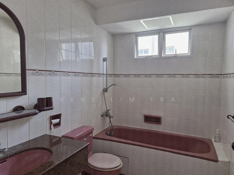 For Rent - Euro-Asia Court