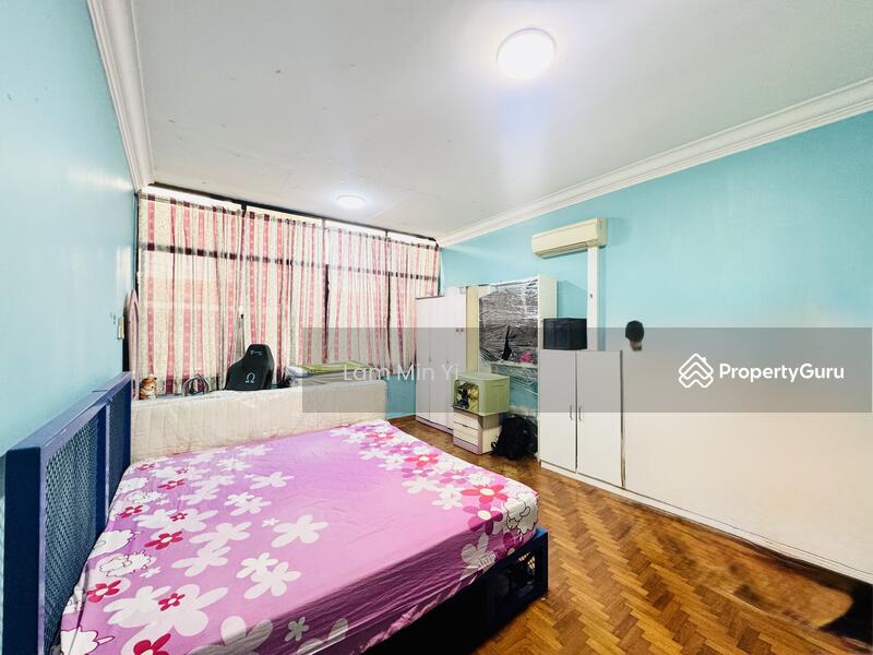 For Sale - hong san walk