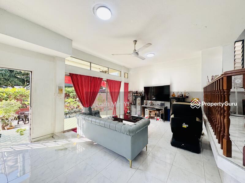For Sale - hong san walk