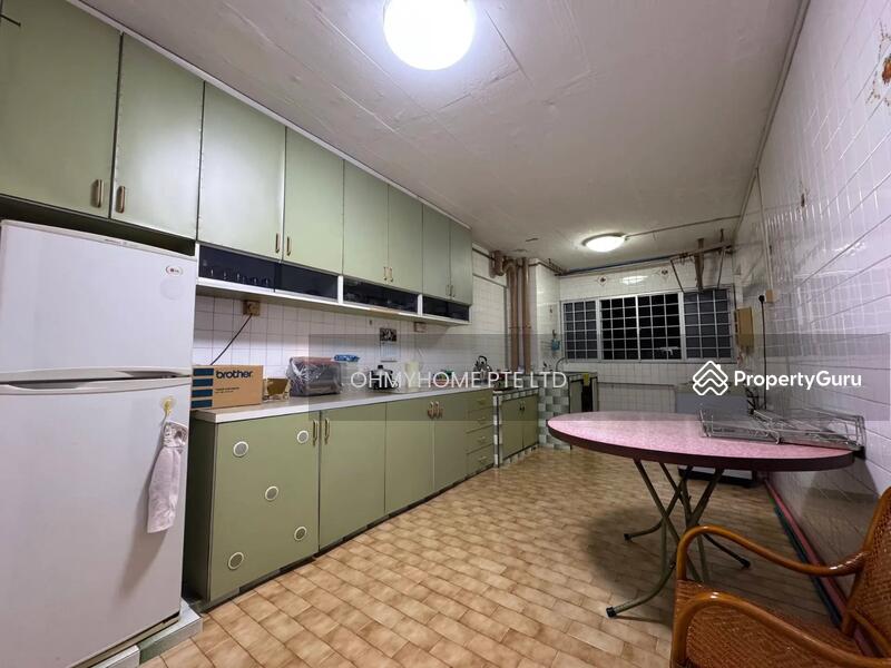For Sale - 165 Bukit Batok West Avenue 8