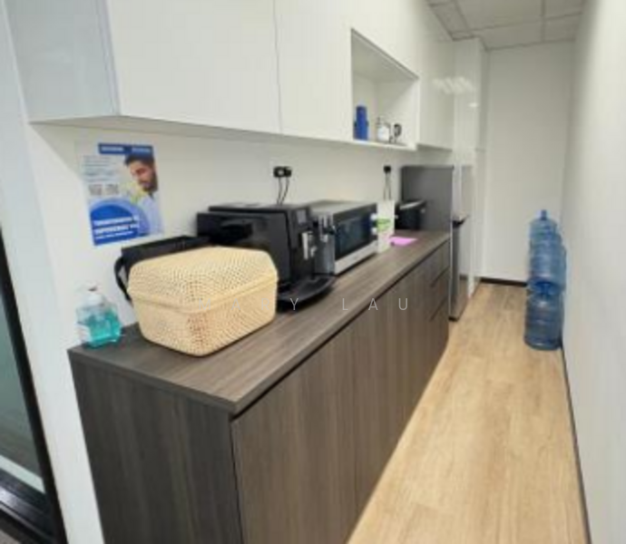 Raffles City Tower, 250 North Bridge Road, 2,120 sqft, Office For Rent, by Mary Lau, 60042542 - Kitchen - CommercialGuru.com.sg