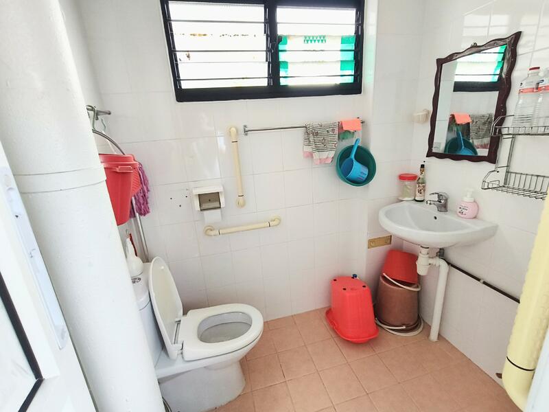 For Sale - 511 Jurong West Street 52