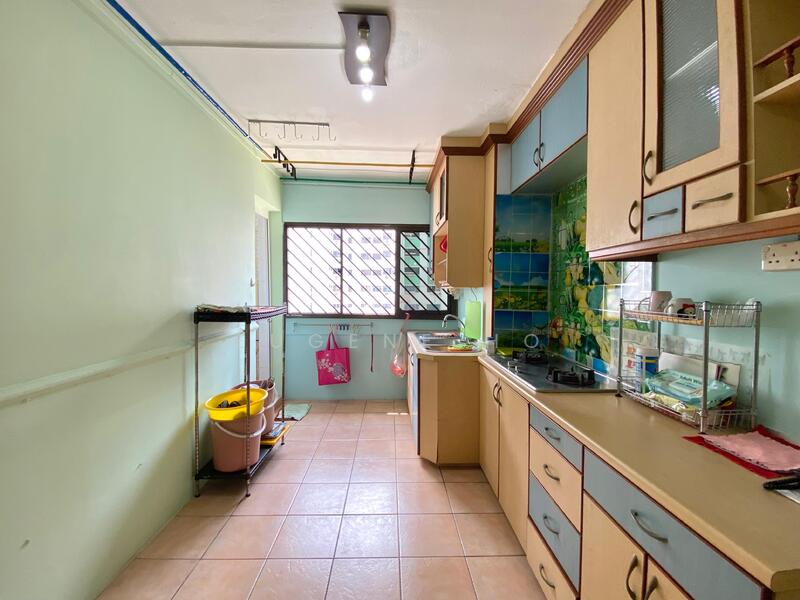 For Sale - 511 Jurong West Street 52