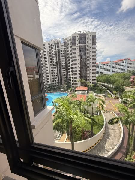 The Mayfair, 1 Jurong East Street 32, 3 Bedrooms, 1,227 sqft, Condominium For Rent, by Darren Lim, 60042609 - View - PropertyGuru.com.sg