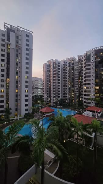 The Mayfair, 1 Jurong East Street 32, 3 Bedrooms, 1,227 sqft, Condominium For Rent, by Darren Lim, 60042609 - PropertyGuru.com.sg