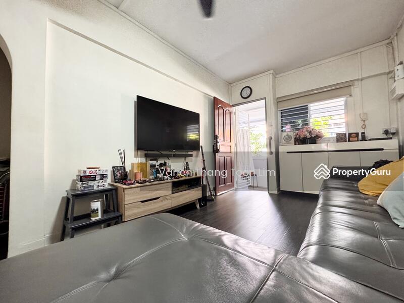 For Sale - 302 Ang Mo Kio Avenue 3