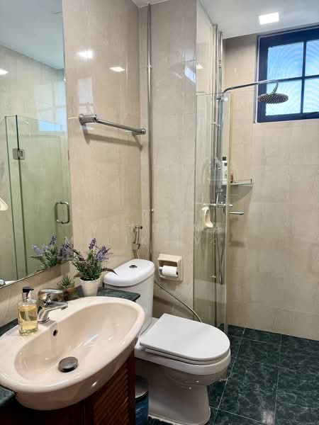Sanctuary Green, 181 Tanjong Rhu Road, East Coast / Marine Parade, 4 Bedrooms, 1,593 sqft, Condominium For Rent, by Vandana Malik (Vanda), 60042894 - Bathroom - PropertyGuru.com.sg