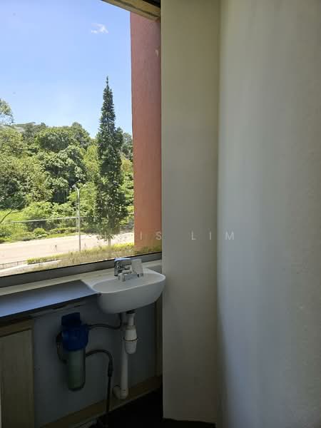 Bukit Timah Shopping Centre, 170 Upper Bukit Timah Road, 624 sqft, Mall Shop For Sale, by Chris Lim, 60043089 - CommercialGuru.com.sg