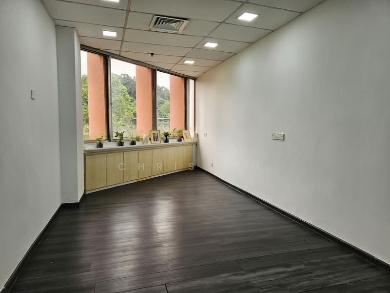 Bukit Timah Shopping Centre, 170 Upper Bukit Timah Road, 624 sqft, Mall Shop For Sale, by Chris Lim, 60043089 - CommercialGuru.com.sg