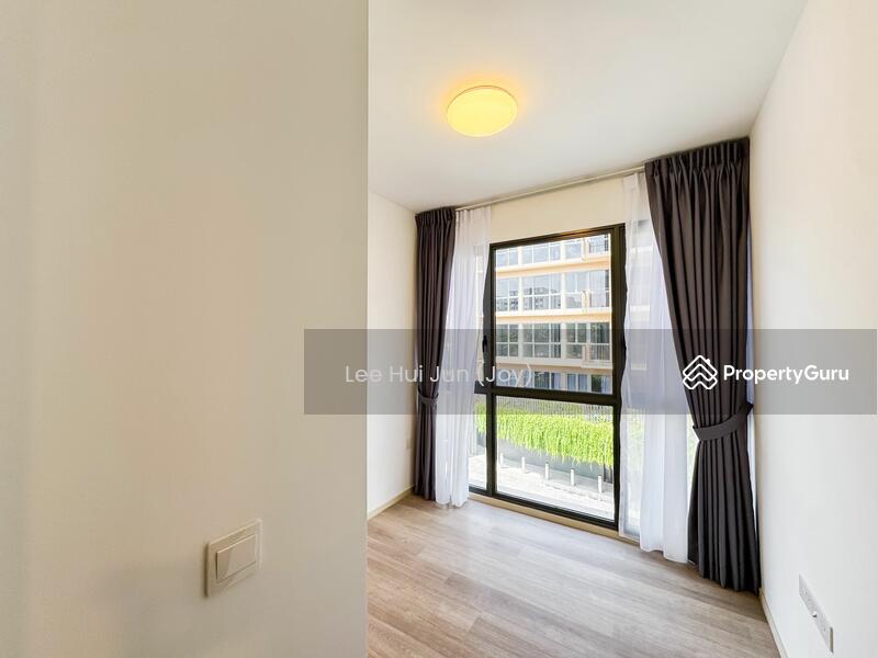 For Rent - The Watergardens at Canberra