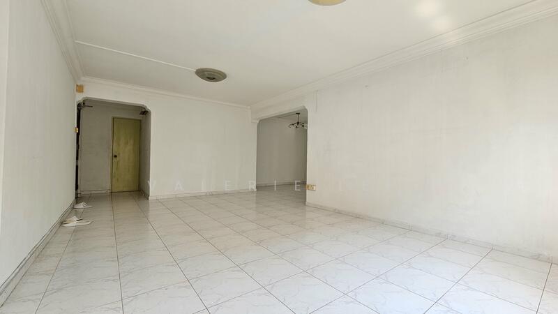 For Sale - 106 Jurong East Street 13