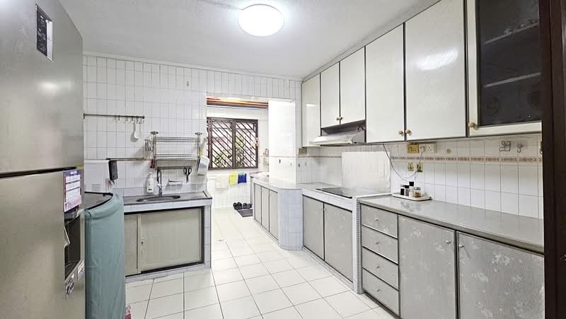 949 Jurong West Street 91, 949 Jurong West Street 91, 3 Bedrooms, 1,184 sqft, HDB Flat For Rent, by Belle Goh, 60043188 - Kitchen - PropertyGuru.com.sg