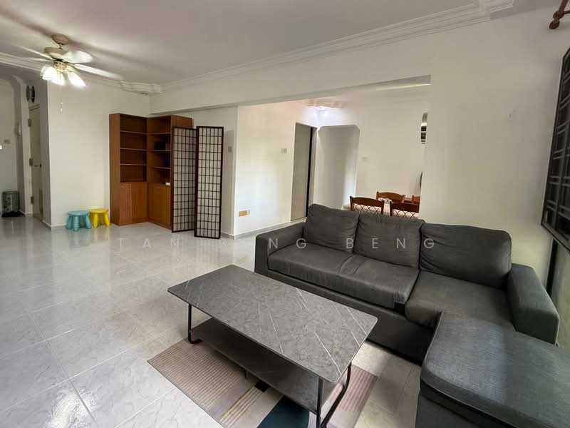 700A Ang Mo Kio Avenue 6, 700A Ang Mo Kio Avenue 6, 3 Bedrooms, 1,194 sqft, HDB Flat For Sale, by Tan Beng Beng, 60043222 - Living Room - PropertyGuru.com.sg