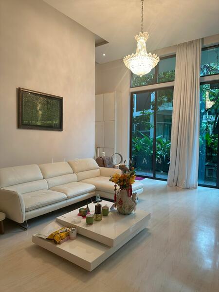 Belle Vue Residences, 19 Oxley Walk, 3 Bedrooms, 1,808 sqft, Condominium For Sale, by Lisa Kwan, 60043354 - Living Room - PropertyGuru.com.sg