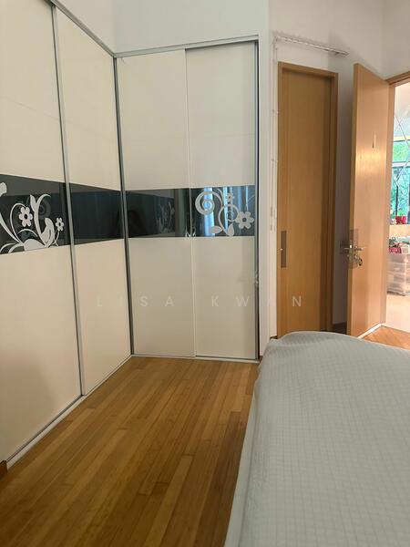 Belle Vue Residences, 19 Oxley Walk, 3 Bedrooms, 1,808 sqft, Condominium For Sale, by Lisa Kwan, 60043354 - Master Bedroom - PropertyGuru.com.sg
