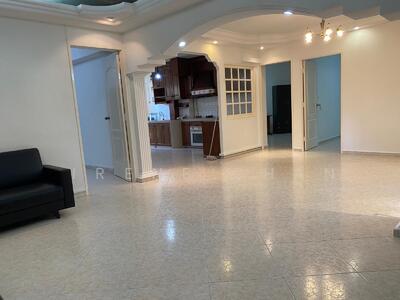 For Sale - 321 Tampines Street 33