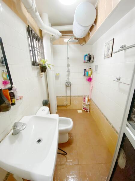 For Sale - 652B Jurong West Street 61