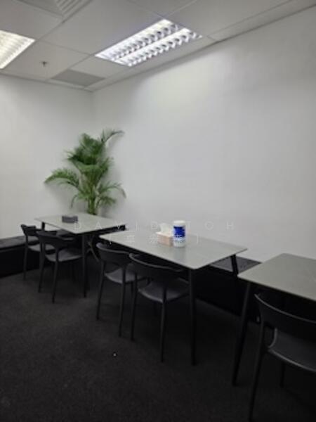 One Raffles Place, , 3,886 sqft, Office For Rent, by David Toh (卓宏森), 60043586 - Dining Room - CommercialGuru.com.sg